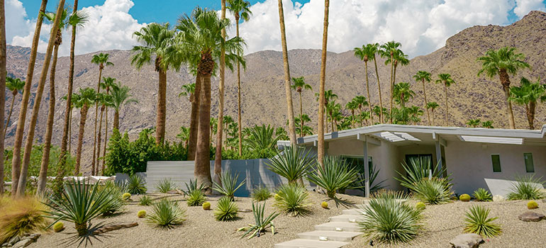 Explore Architecture in Palm Springs | Vistana™ Signature Experiences